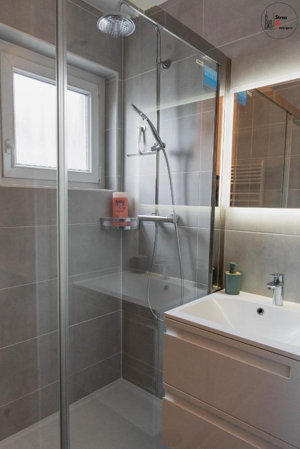 Appartement Chez La Clo' - Joli 2 Pieces, Parking Gratuit, Acces Direct Tram 2 Min A Pied à Strasbourg Extérieur photo