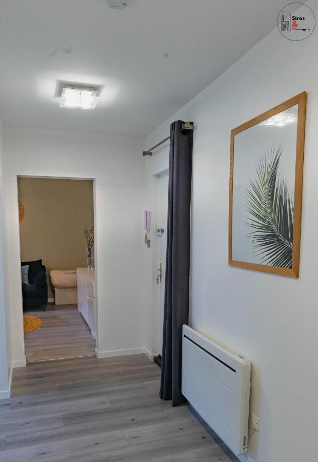 Appartement Chez La Clo' - Joli 2 Pieces, Parking Gratuit, Acces Direct Tram 2 Min A Pied à Strasbourg Extérieur photo